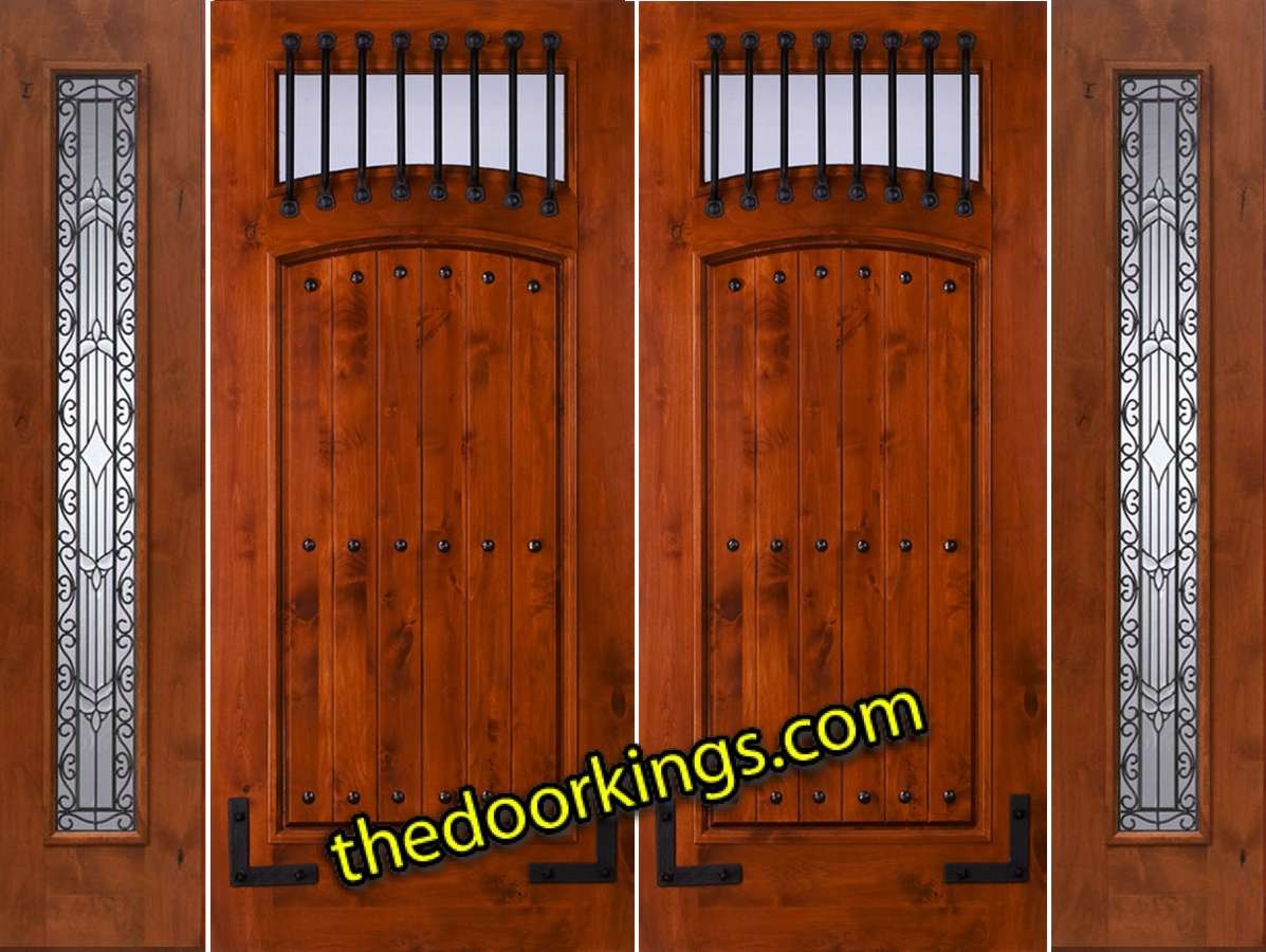 sw64 knotty alder double door with two iron classic sidelites